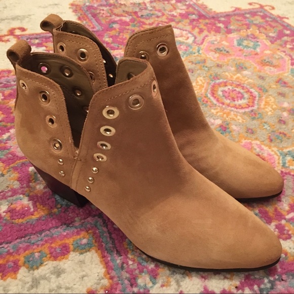 Sam Edelman Shoes - Sam Edelman Eyelet Booties